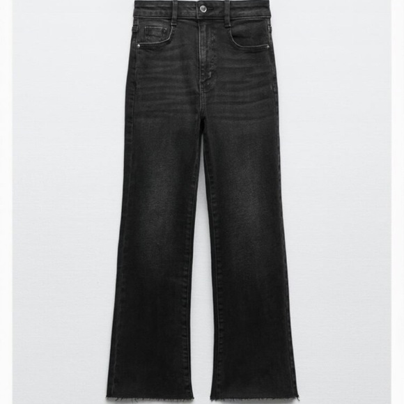 NWT Zara high rise denim flare jeans - Picture 1 of 3